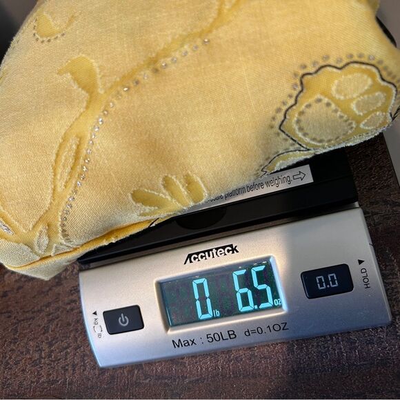 Alfred Dunner Women's Yellow Butterfly Embossed Button Up 3/4 Sleeves Size 14 - Picture 10 of 10